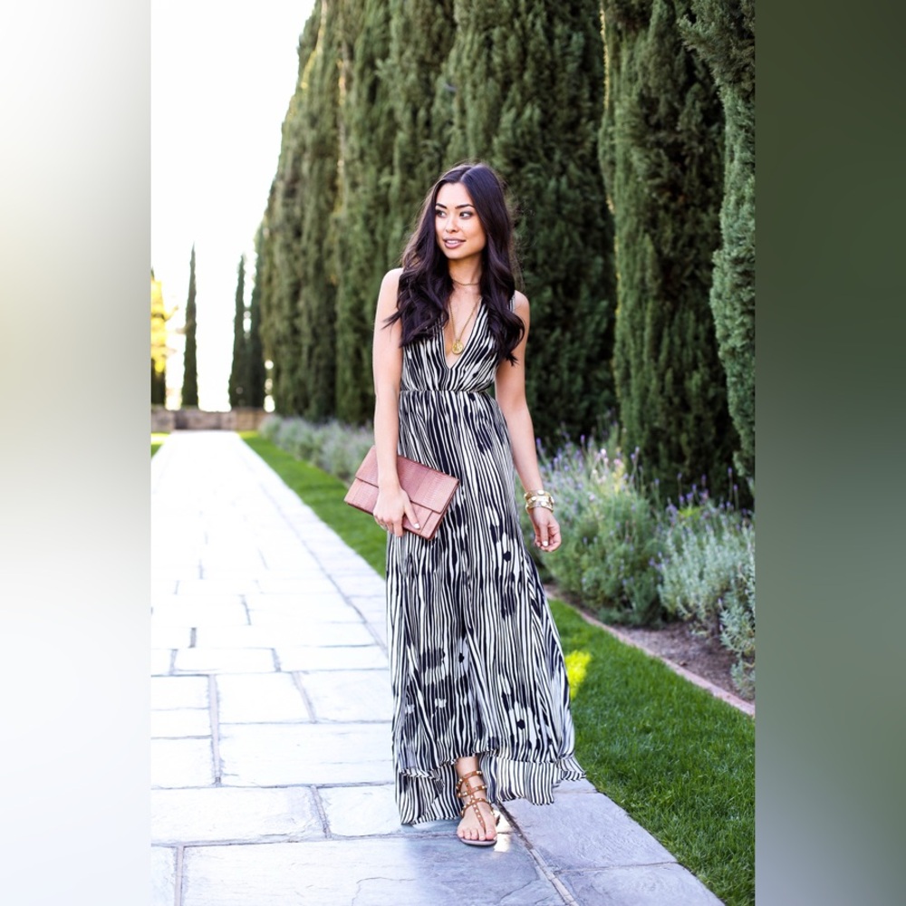 Alice + Olivia Silk Lexa Black White Abstract Maxi Dress Gown Size 6